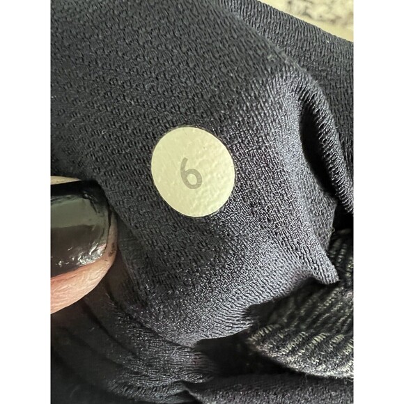 Lululemon Navy Blue Size 6  Joggers Stretch Athletic Comfort Soft - Picture 3 of 6